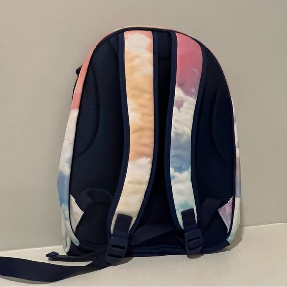 PB Teen Recycled Gear Up Cloud 26L Backpack and Cold Pack Lunch - Picture 5 of 15